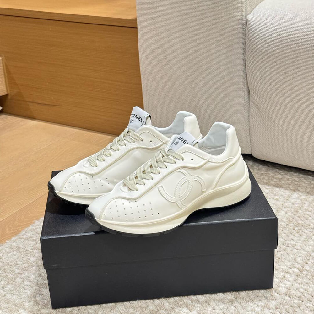 Ch**el Trainers
