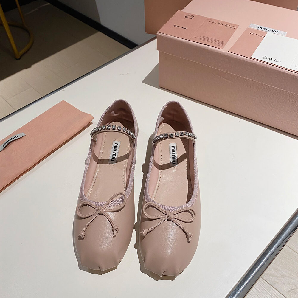 M1um1u Leather ballerinas