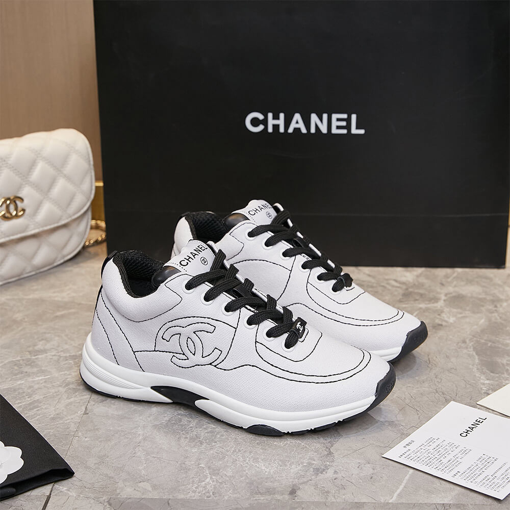 Ch**el Trainers