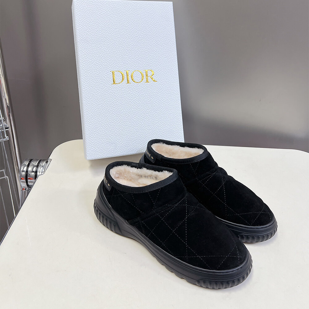 D10r Frost Ankle Boot