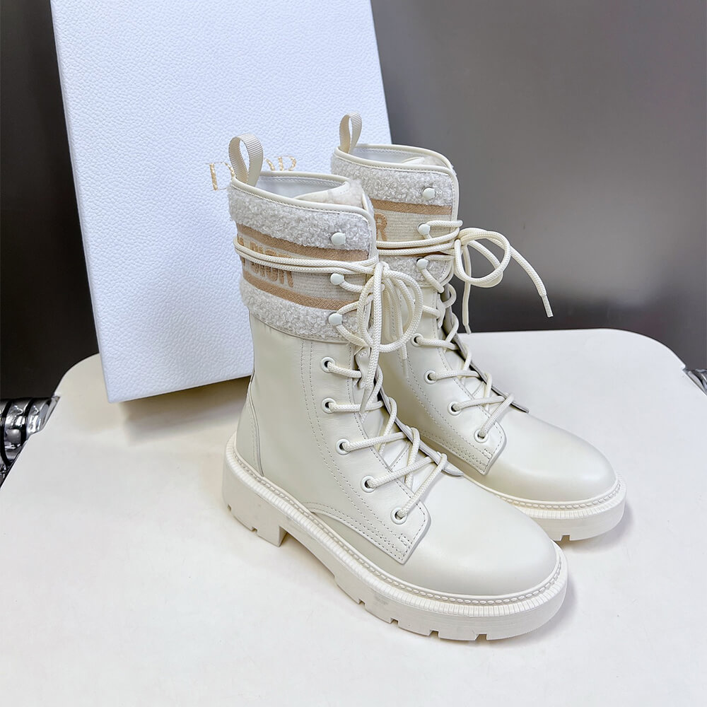 D10r Boots