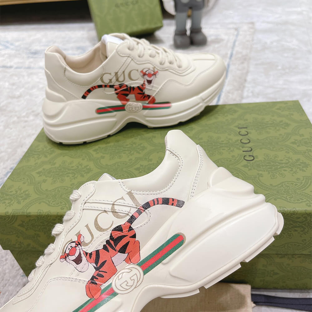 Gvc*1 Rhyton Sneaker with Print