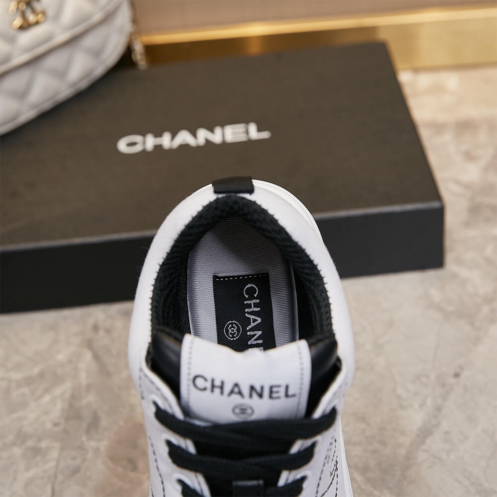 Ch**el Trainers