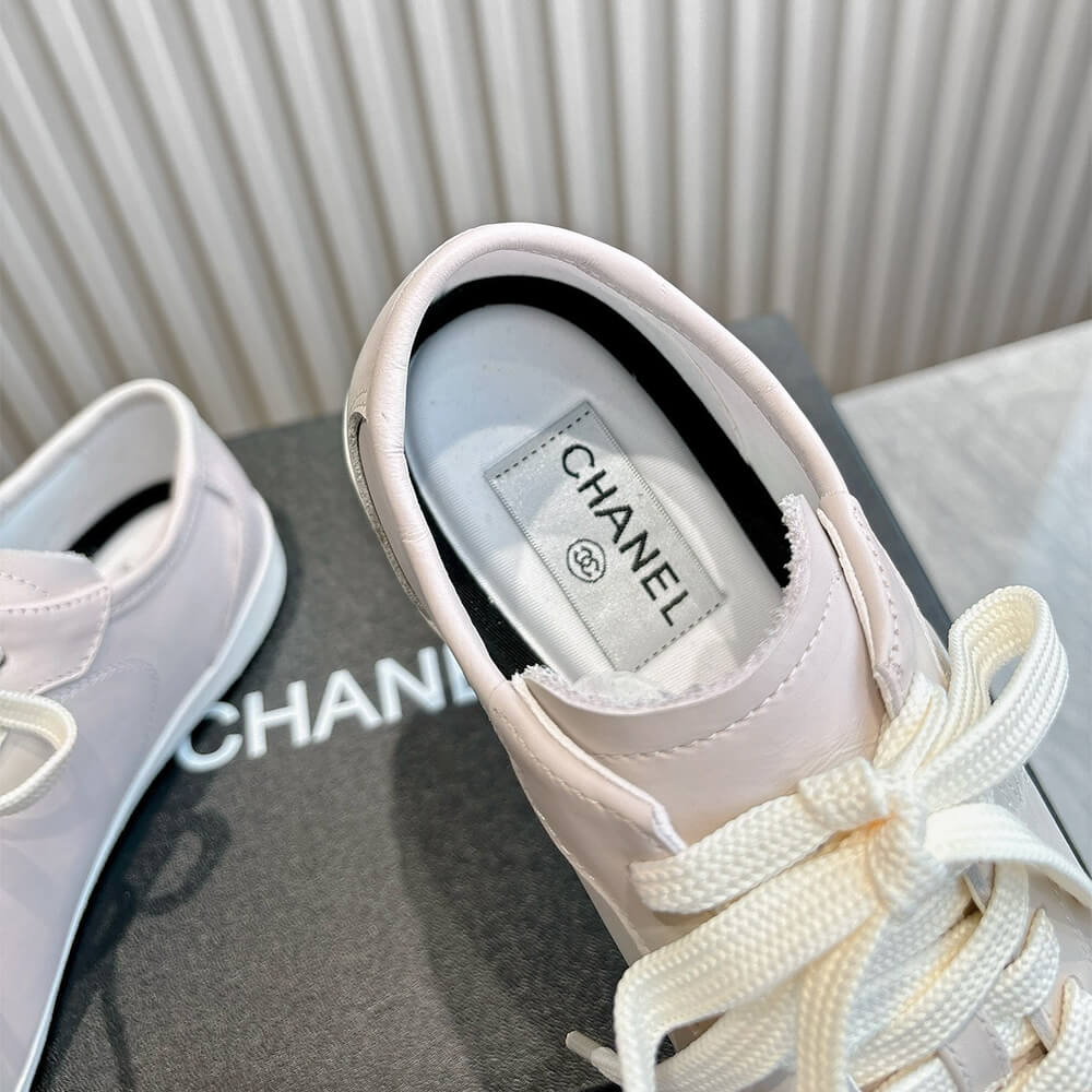 Ch**el Trainers