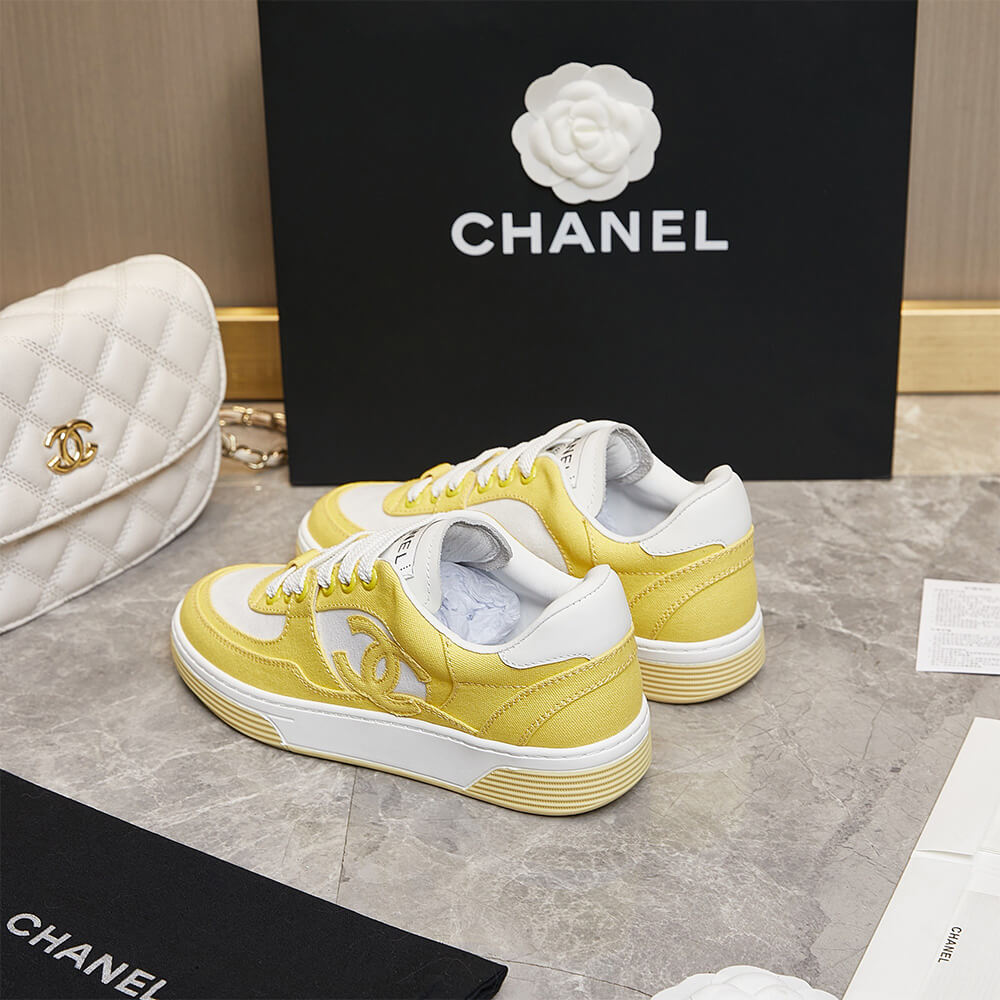 Ch**el Trainers