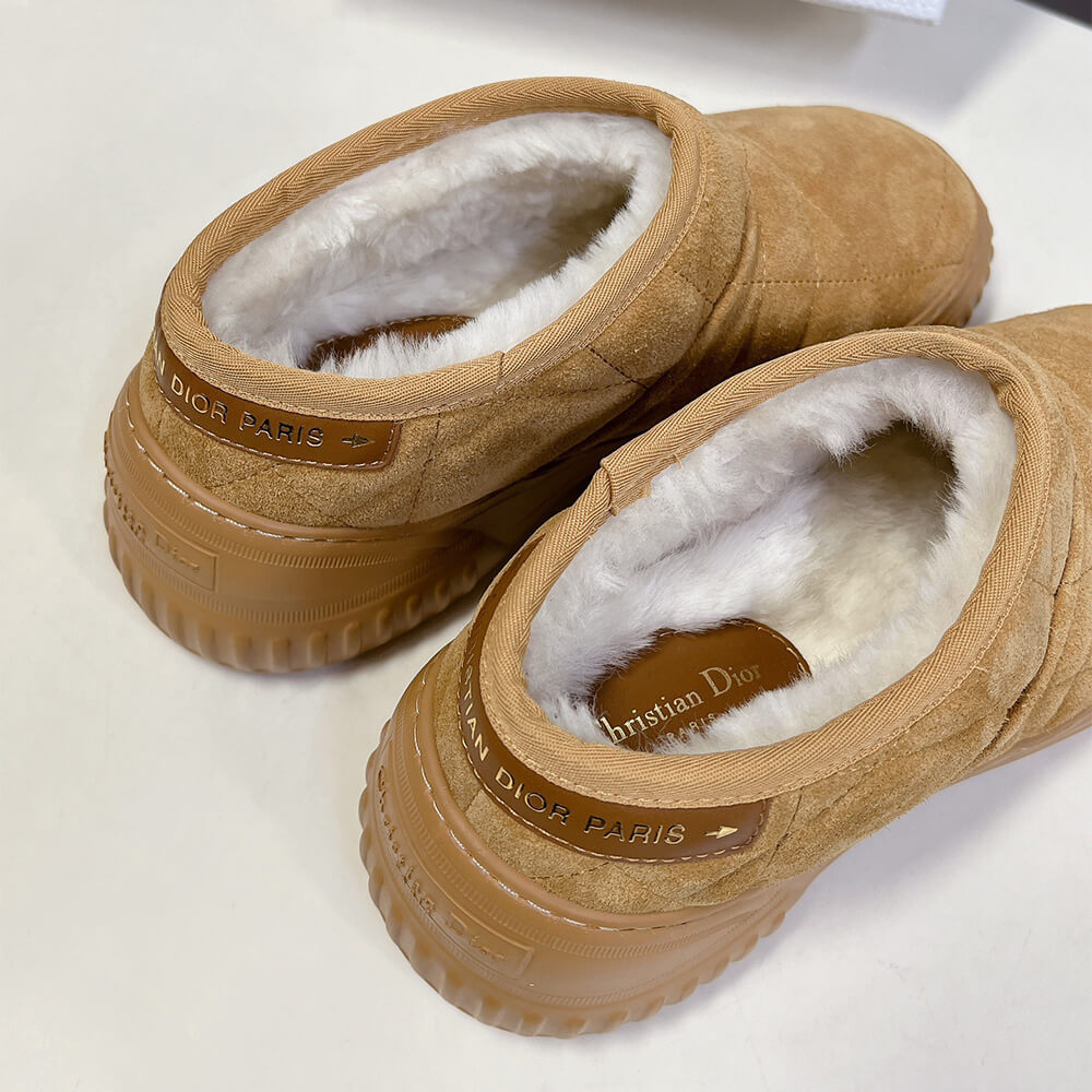 D10r Frost Ankle Boot