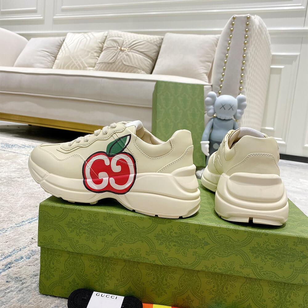Gvc*1 Rhyton Apple-print Sneaker