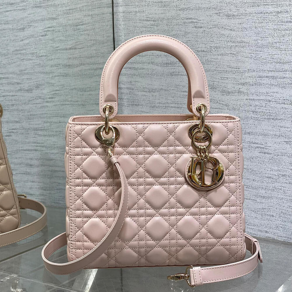 Medium Lady D10r Bagn