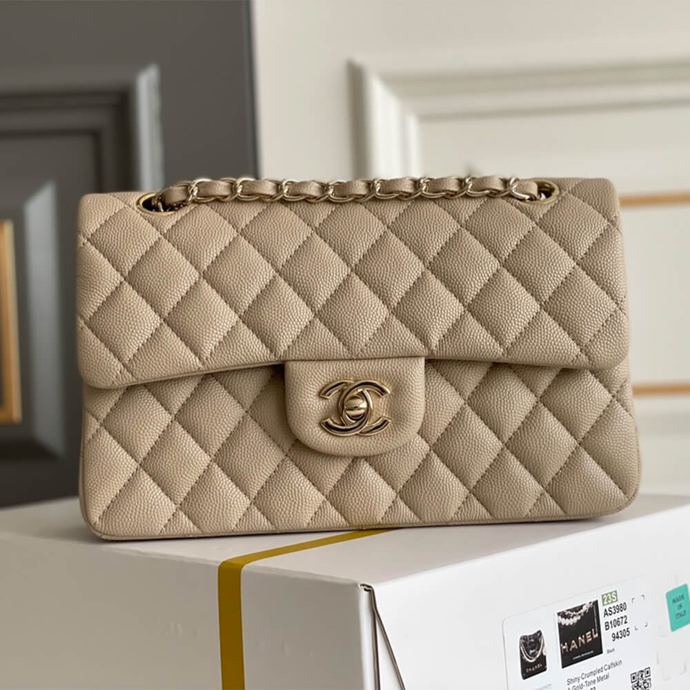 Ch**el SMALL CLASSIC HANDBAG