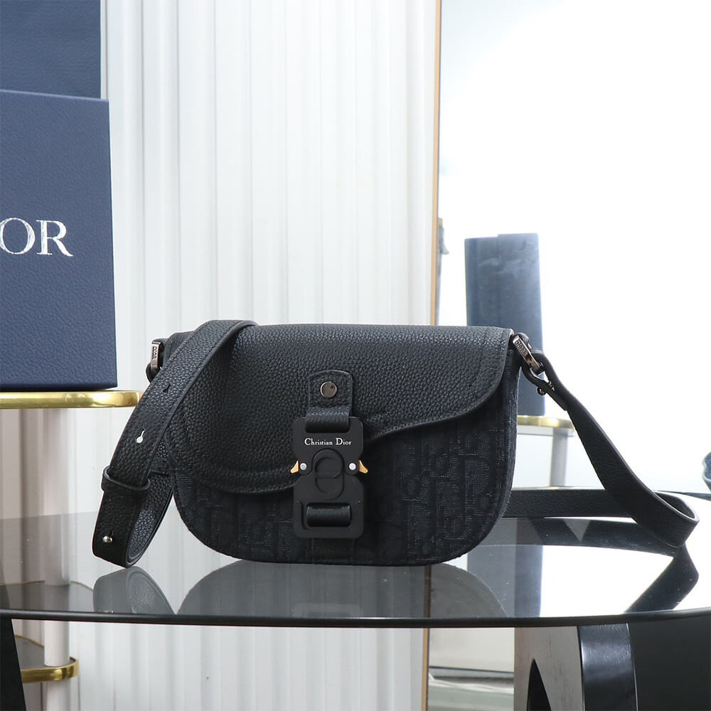 D10r Mini Saddle Messenger Bag with Flap