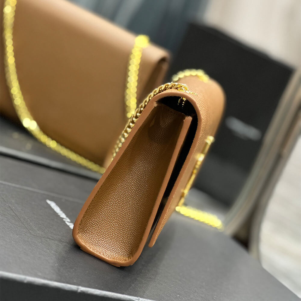 Y51 kate medium in grain de poudre embossed leather