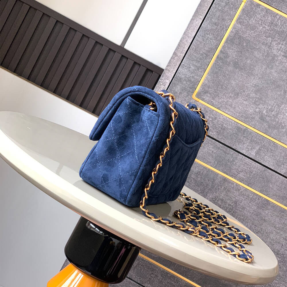 Ch**el SUEDE MINI FLAP BAG(HIGH-END GRADE)