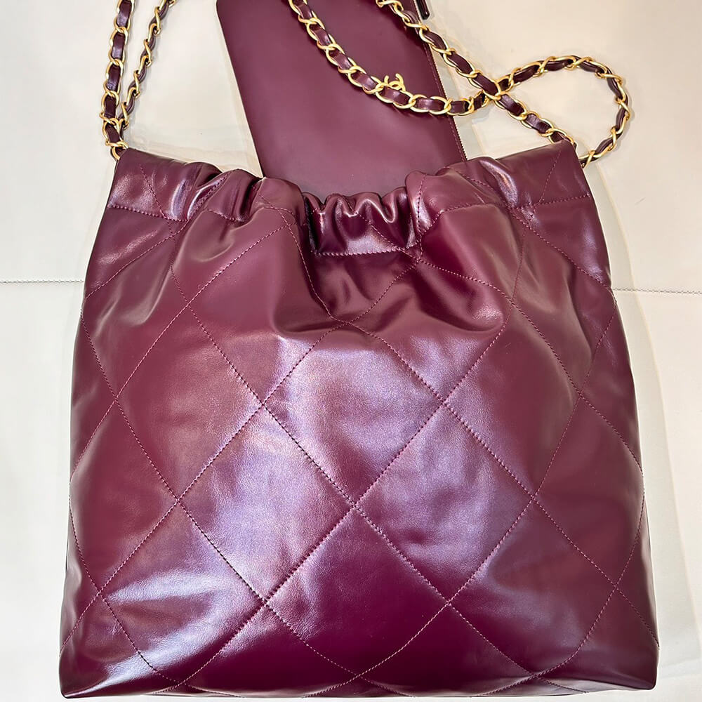 Ch**el 22 HANDBAG(high-end grade)