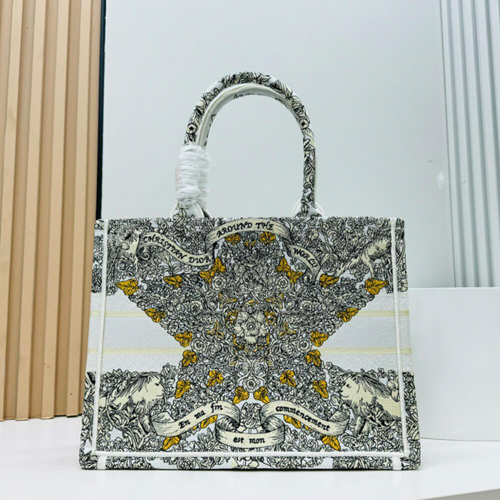 Medium D10r Book Tote