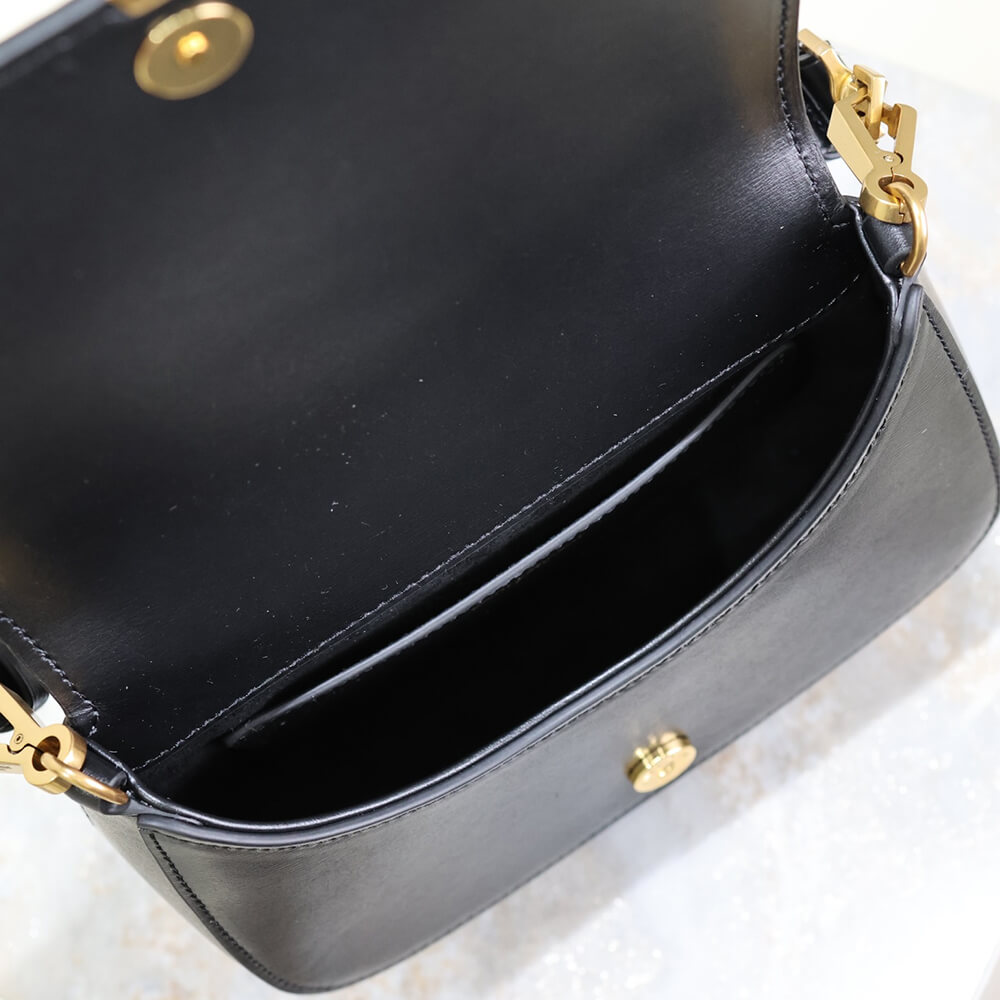 Y51 VOLTAIRE TOP HANDLE in leather