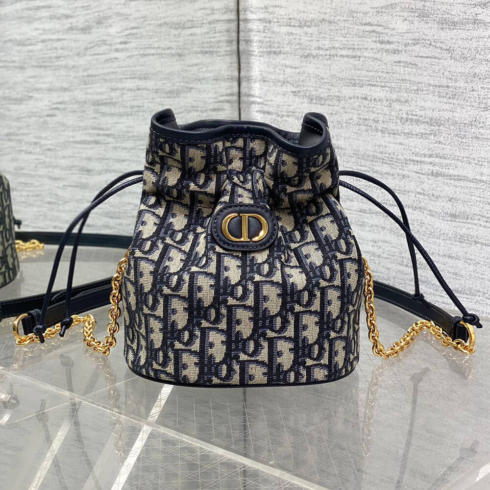 D10r Miss Caro Drawstring Mini Bucket Bag