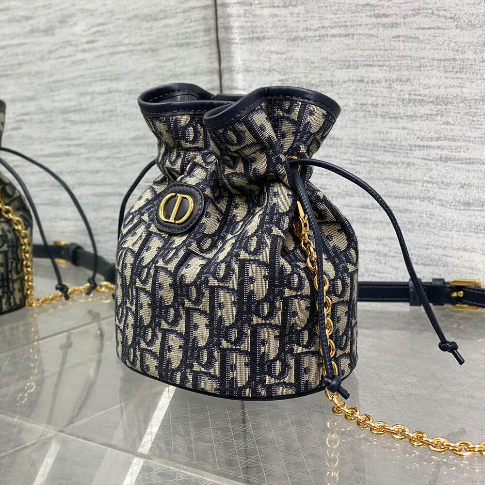 D10r Miss Caro Drawstring Mini Bucket Bag