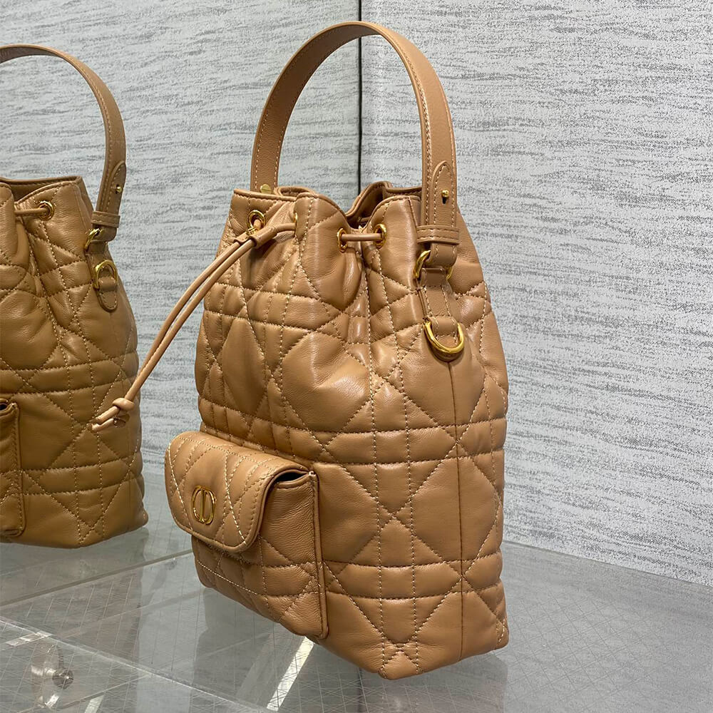 D10r Caro Small Bucket Bag