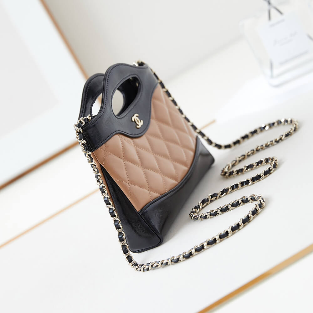Ch**el 31 nano Bag