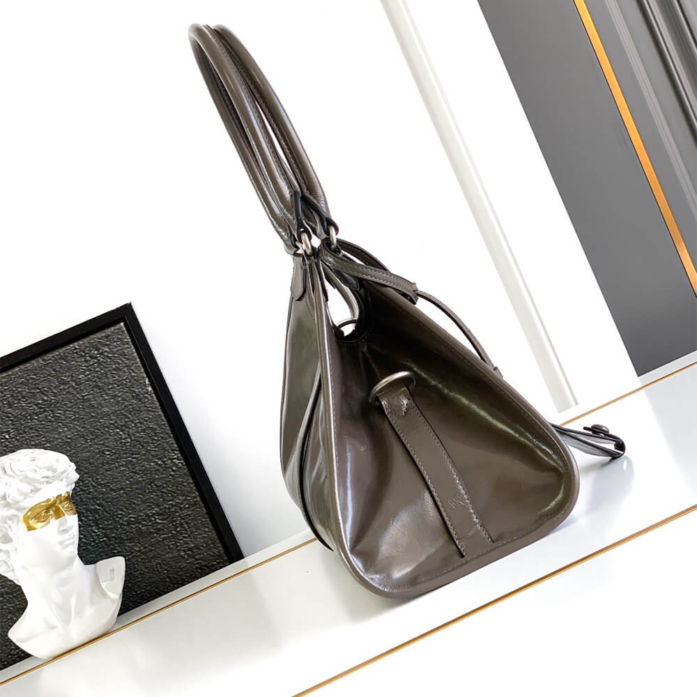Pra*a Medium leather tote bag(high-end grade)