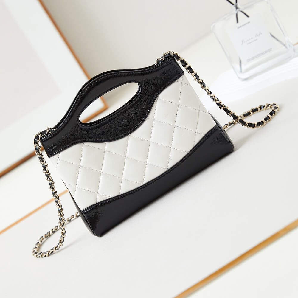 Ch**el 31 nano Bag
