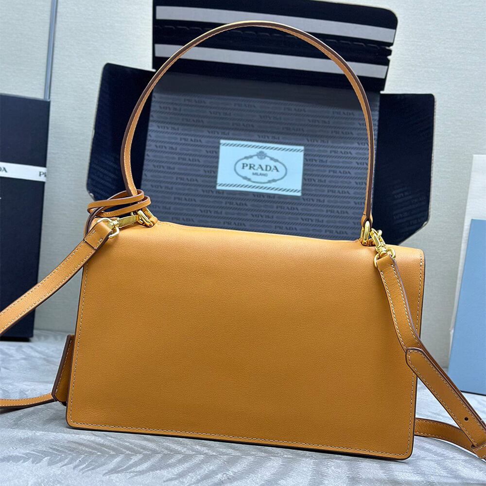 Pra*a Soft Sound medium leather shoulder bag(high-end grade)