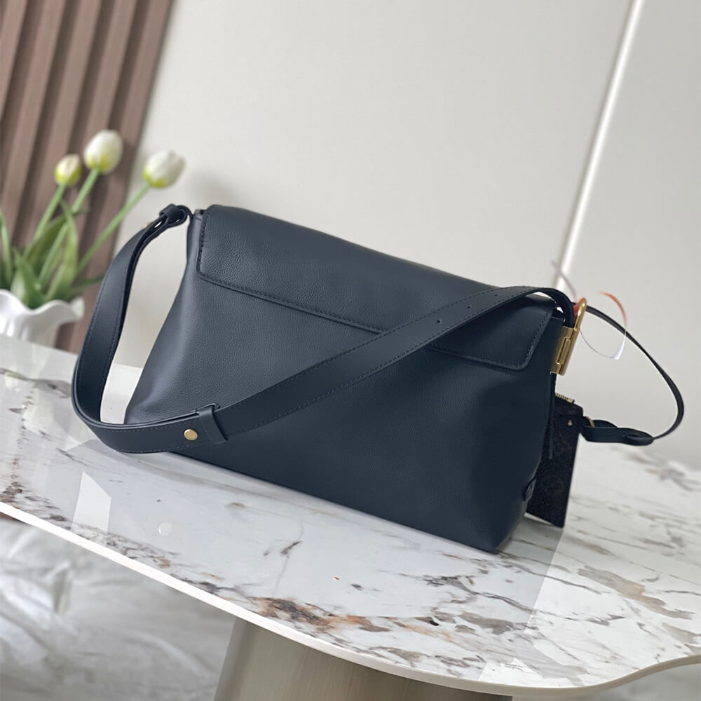 LV Low Key Messenger