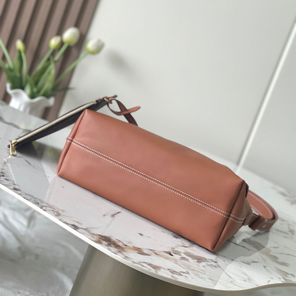 LV Low Key Messenger