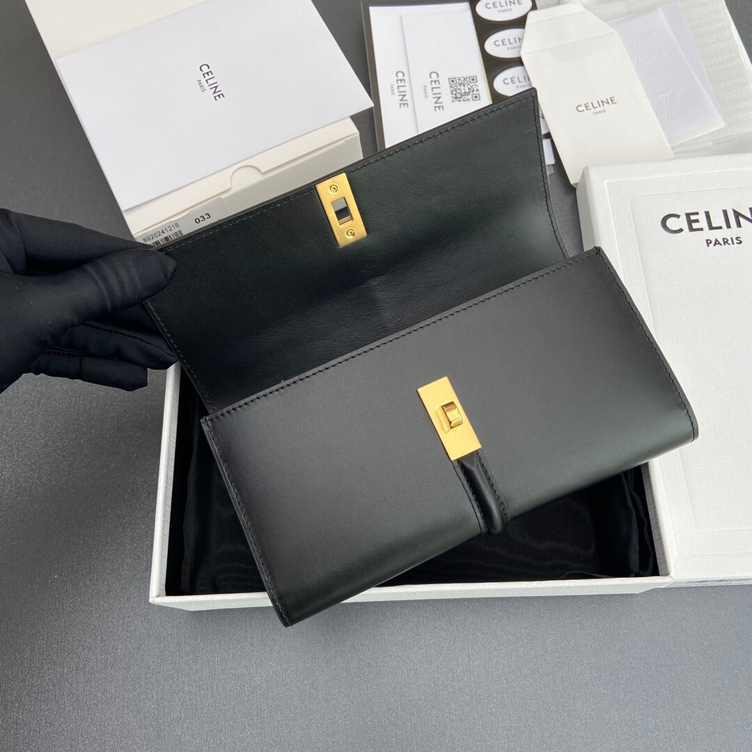 Ce1i*e 16 Large Wallet in Shiny Calf Leather