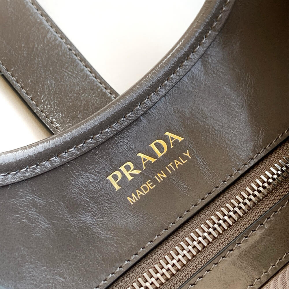 Pra*a Medium leather tote bag(high-end grade)