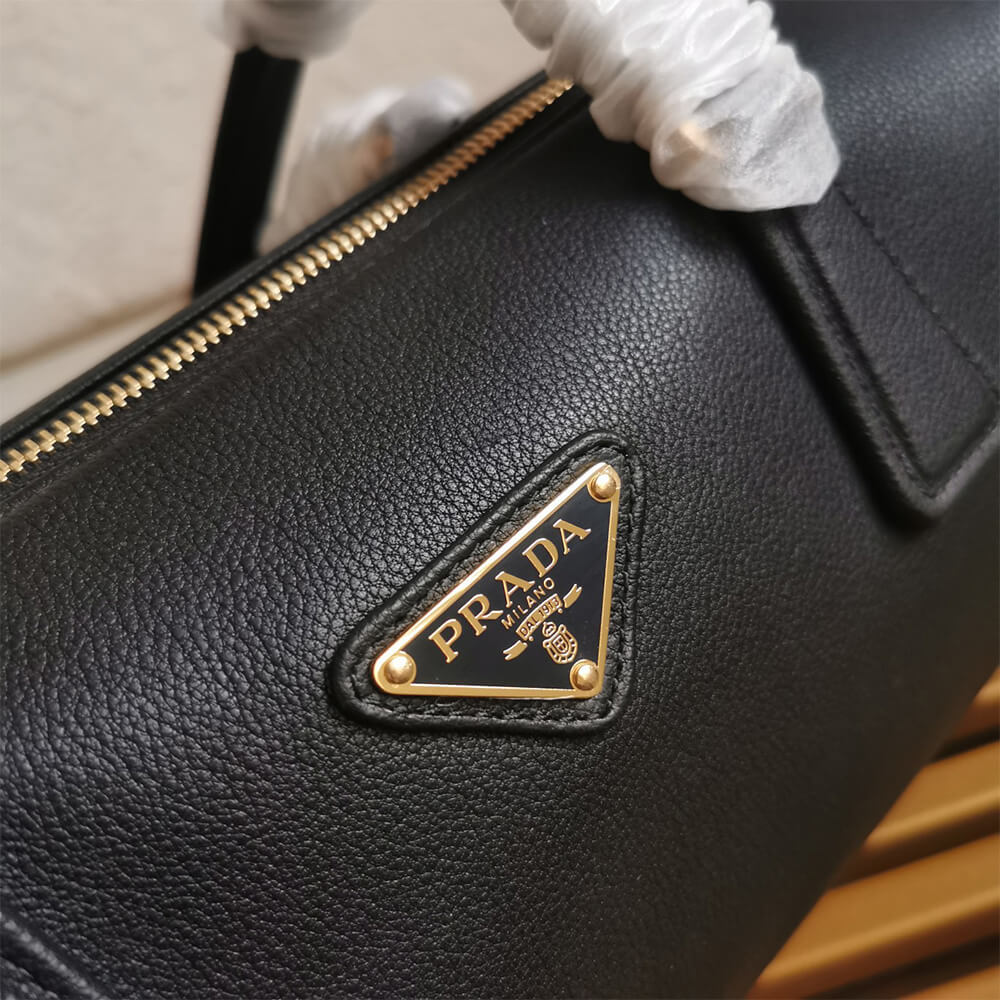 Pra*a Medium leather top-handle bag with padlock(high-end grade)