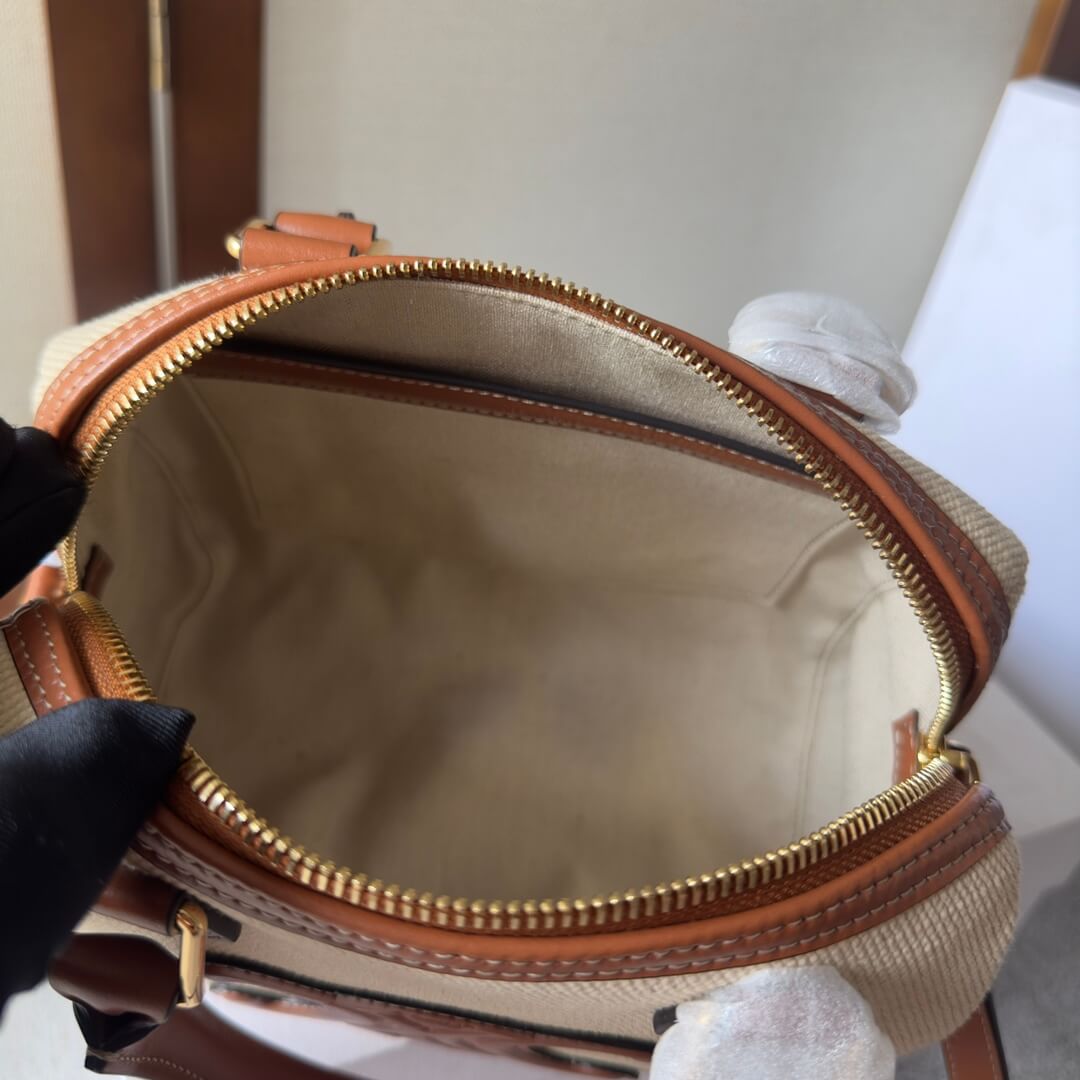 Ce1i*e Small Boston cuir Triomphe in textile and calfskin