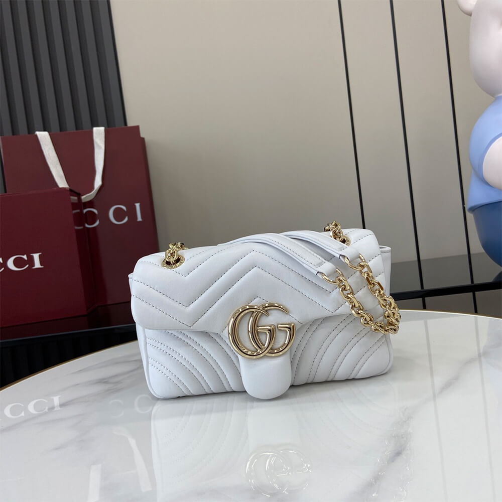 GG Marmont small shoulder bag