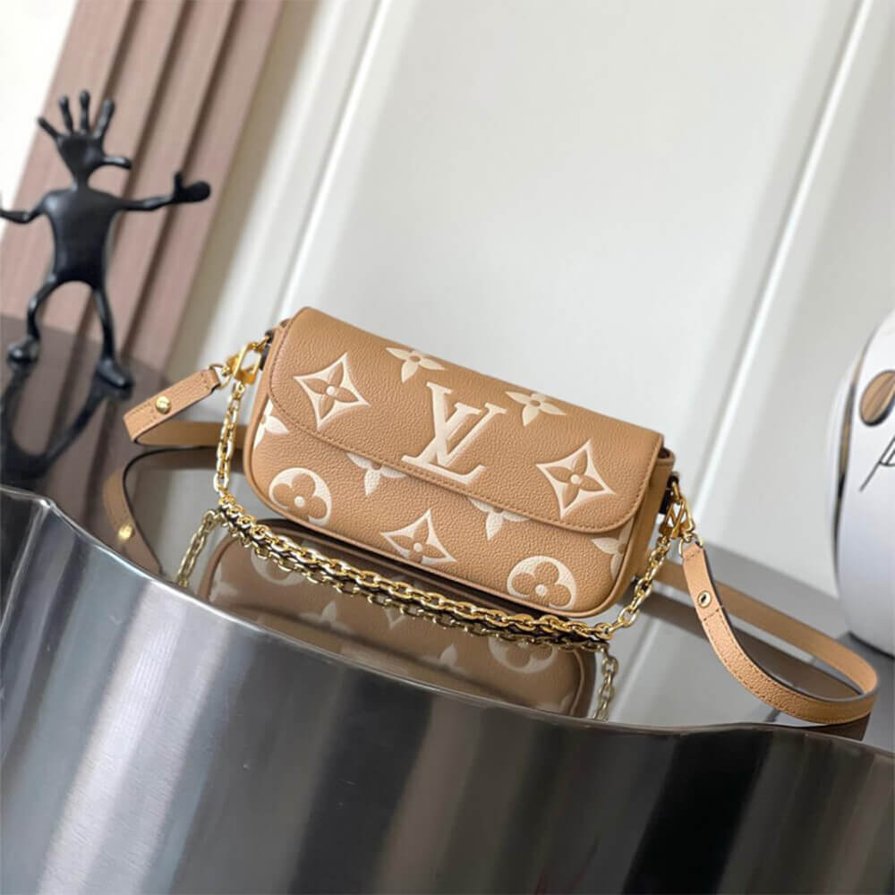 LV Wallet on Chain Ivy