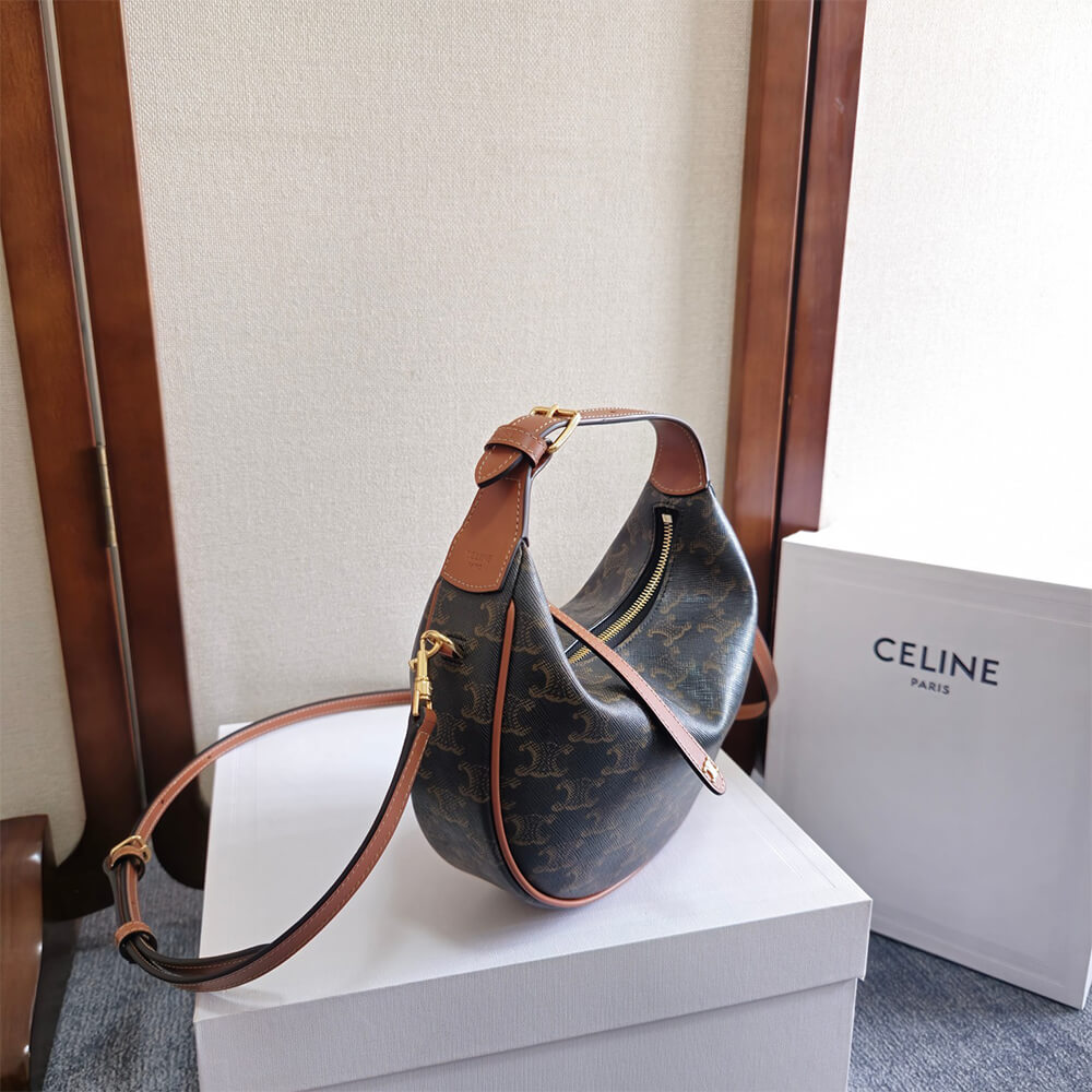 Teen Ce1i*e Lulu IN TRIOMPHE CANVAS AND CALFSKIN