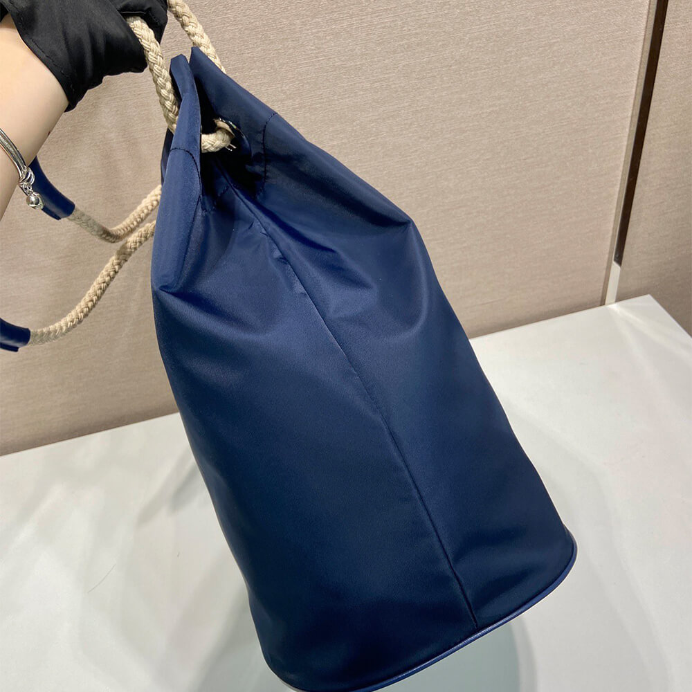 Pra*a Mariner Re-Nylon tote bag(HIGH-END GRADE)
