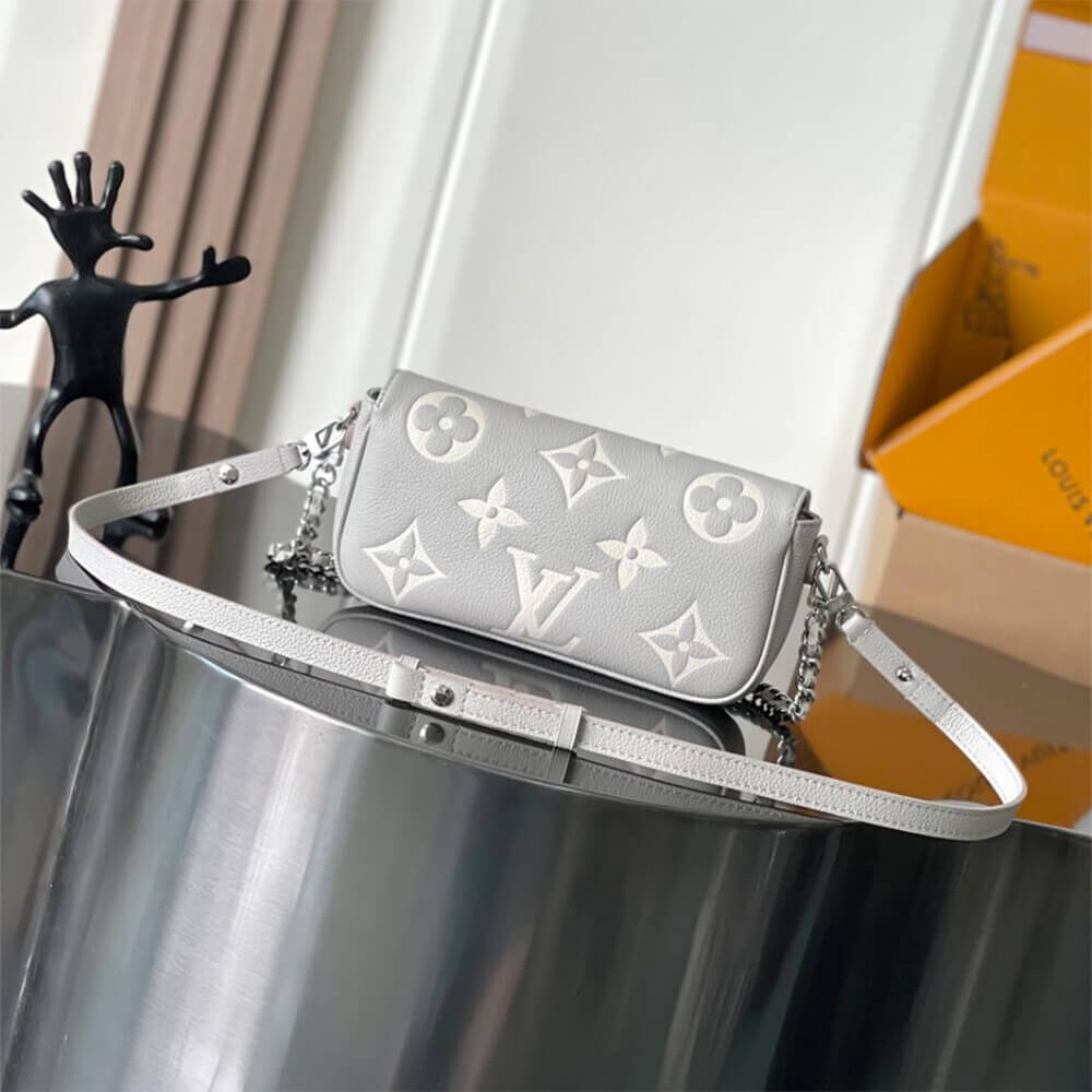 LV Wallet on Chain Ivy