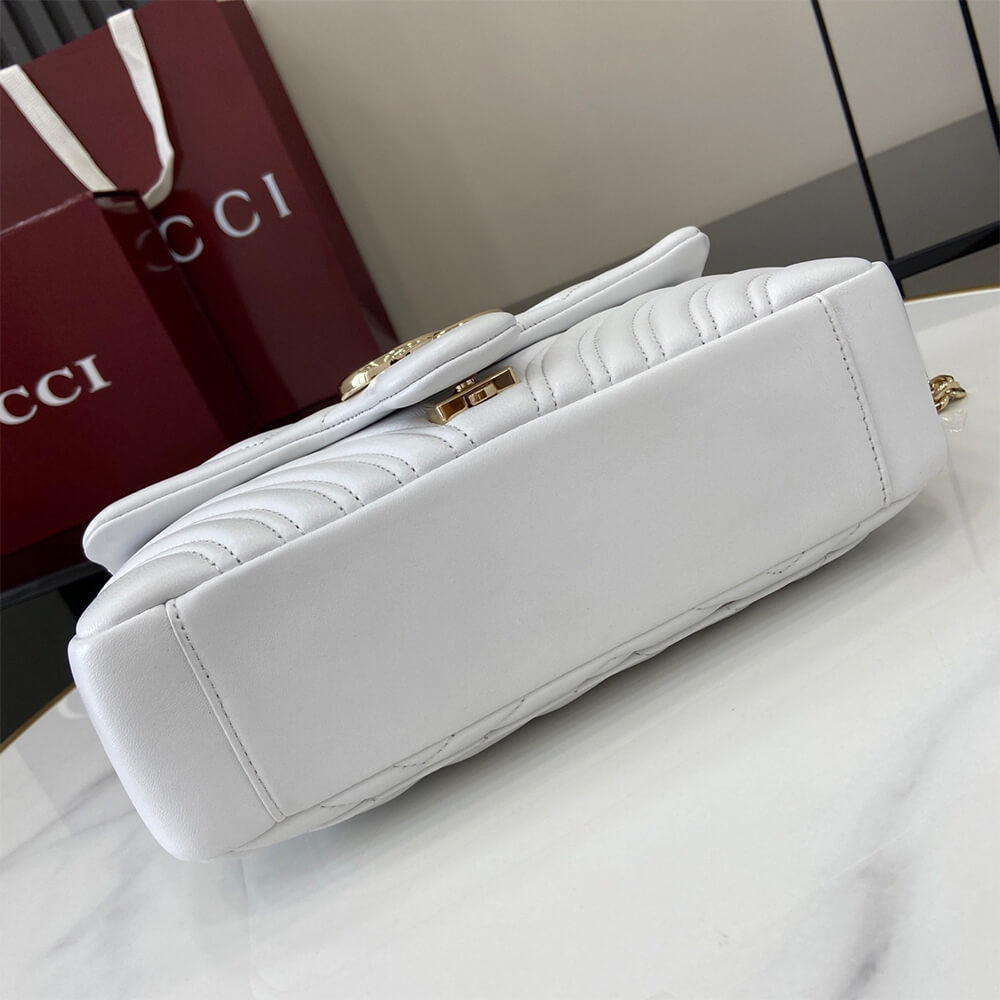 GG Marmont medium shoulder bag