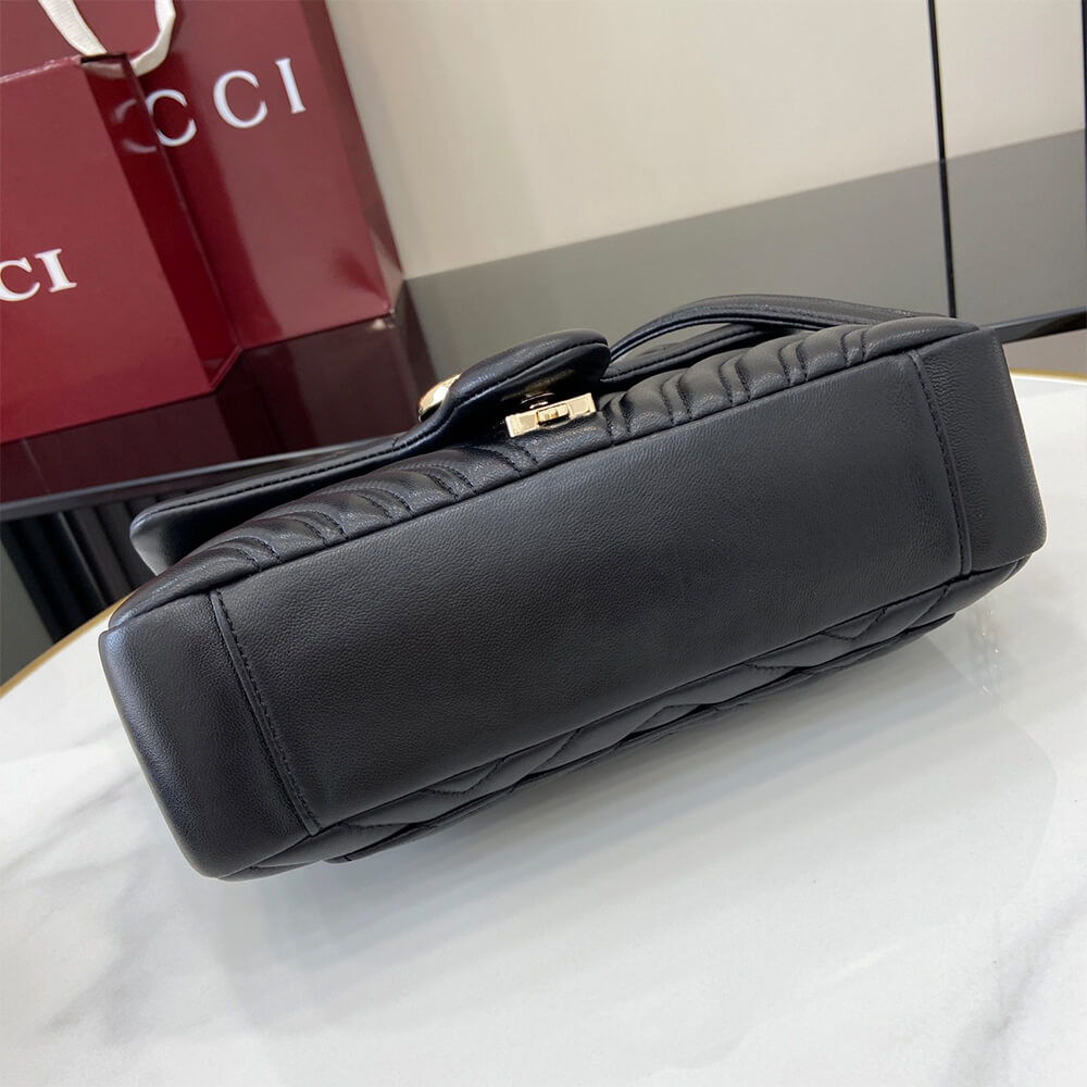 GG Marmont medium shoulder bag