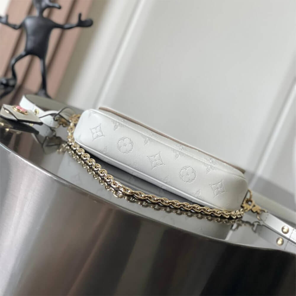 LV Wallet on Chain Ivy