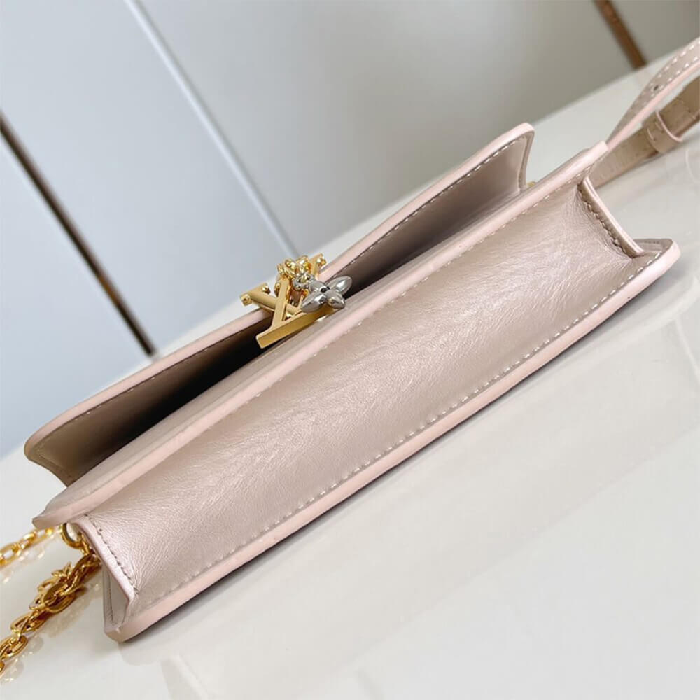 LV Wallet On Chain LV Bloom