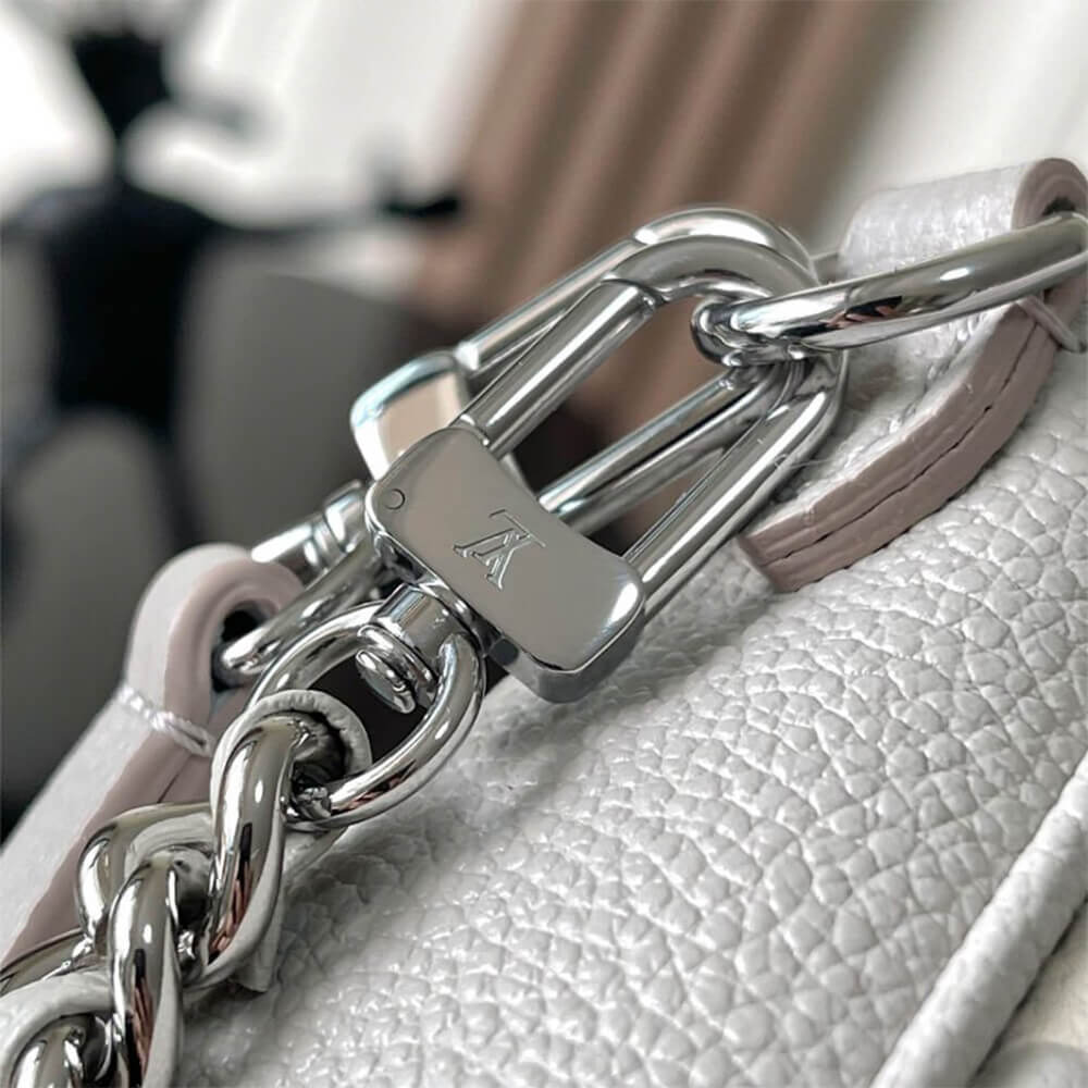 LV Wallet on Chain Ivy
