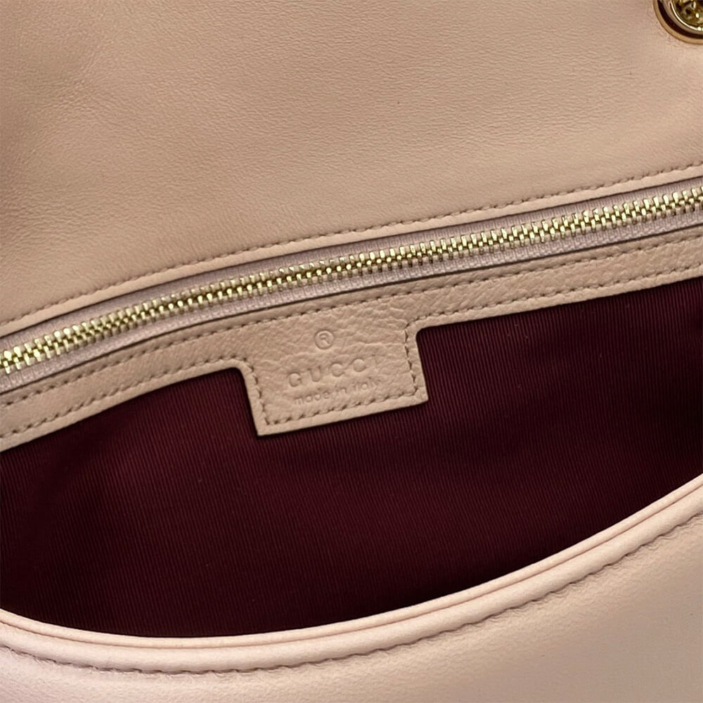 GG Marmont medium shoulder bag