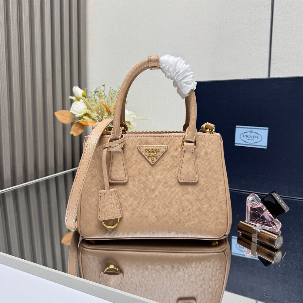 Small Pra*a Galleria Saffiano leather bag