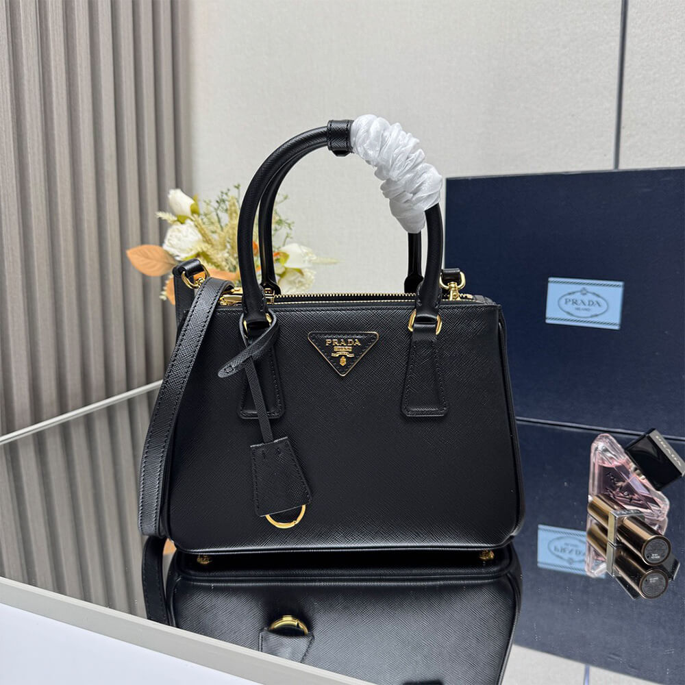 Small Pra*a Galleria Saffiano leather bag