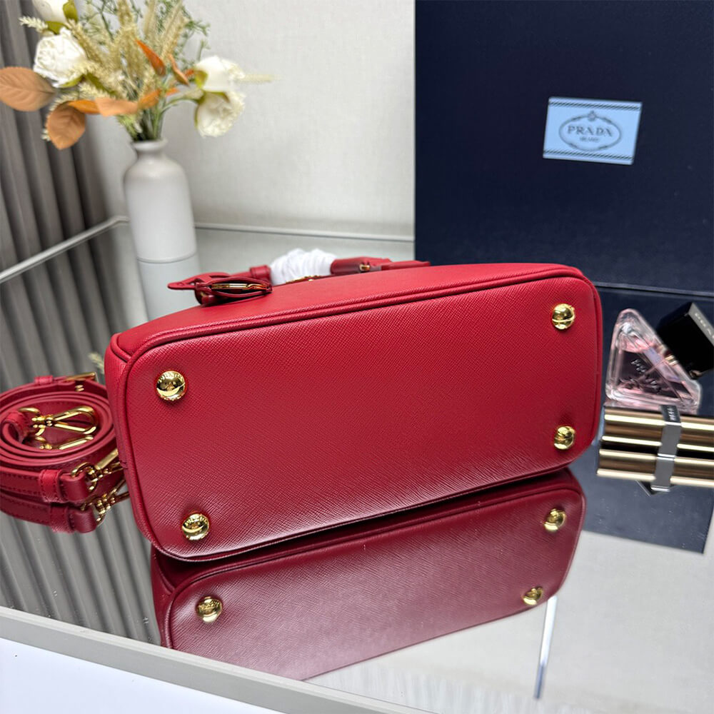 Small Pra*a Galleria Saffiano leather bag