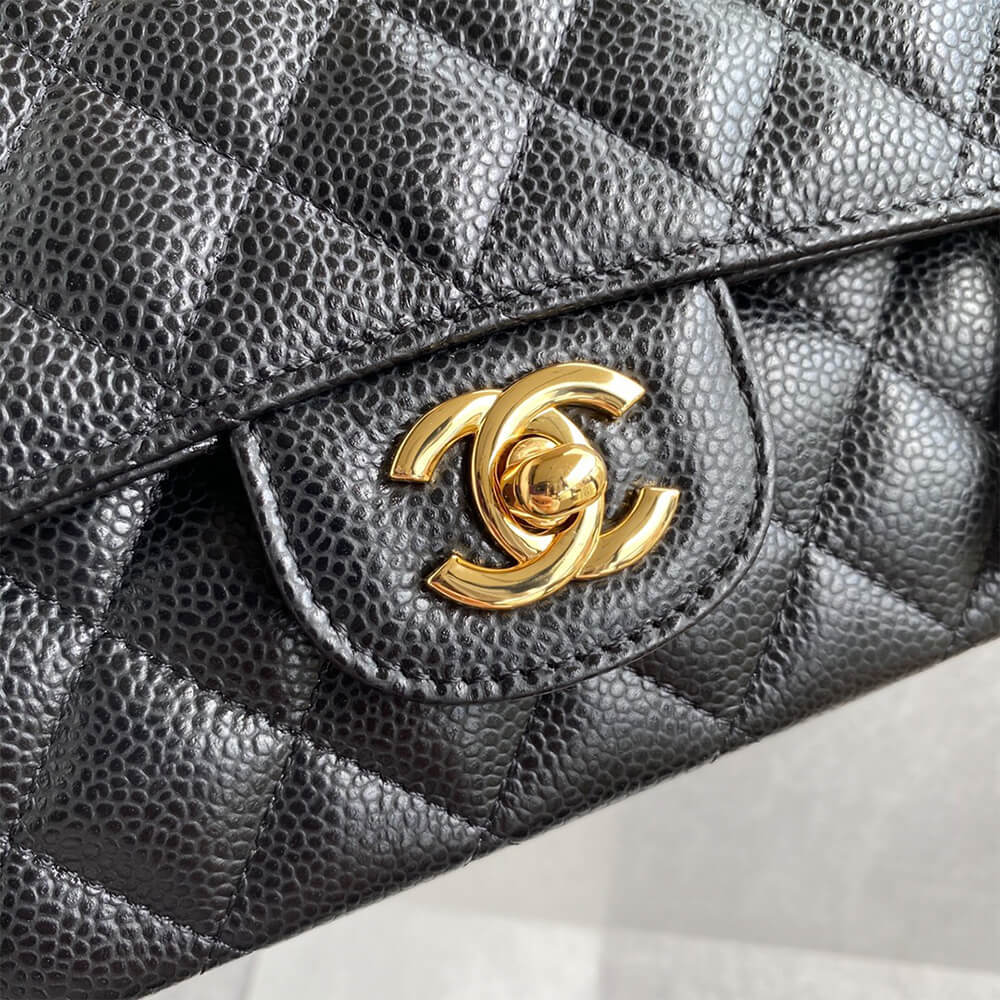 Ch**el Classic 11.12 Handbag