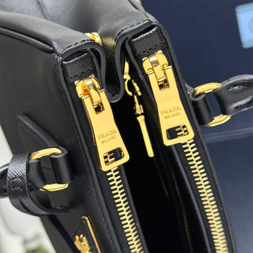 Small Pra*a Galleria Saffiano leather bag