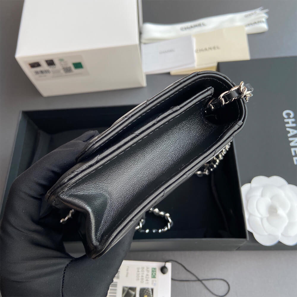 Ch**el Classic Wallet On Chain(high-end grade)
