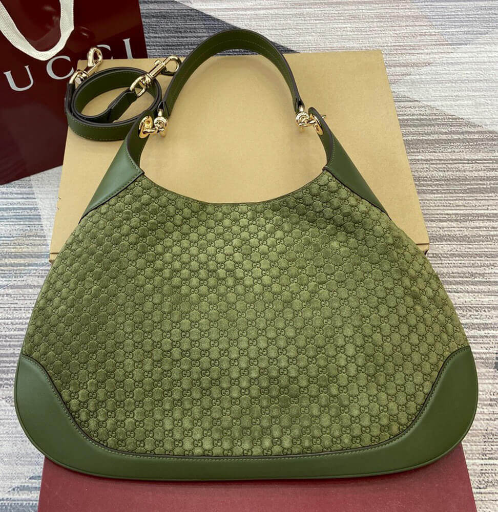 Gvc*1 B medium shoulder bag(HIGH-END GRADE)